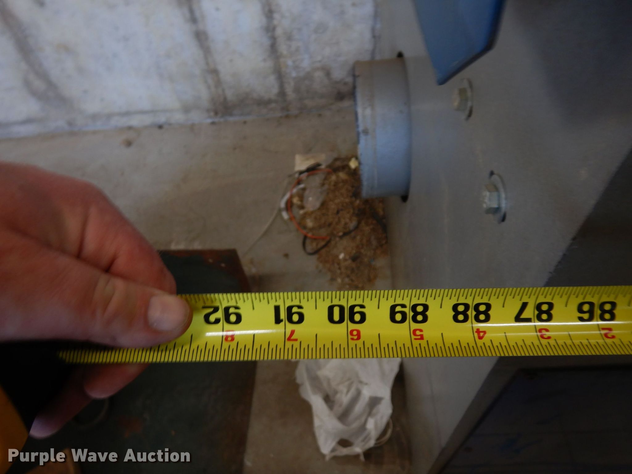 Sander in Rochester, MN Item MH9260 sold Purple Wave