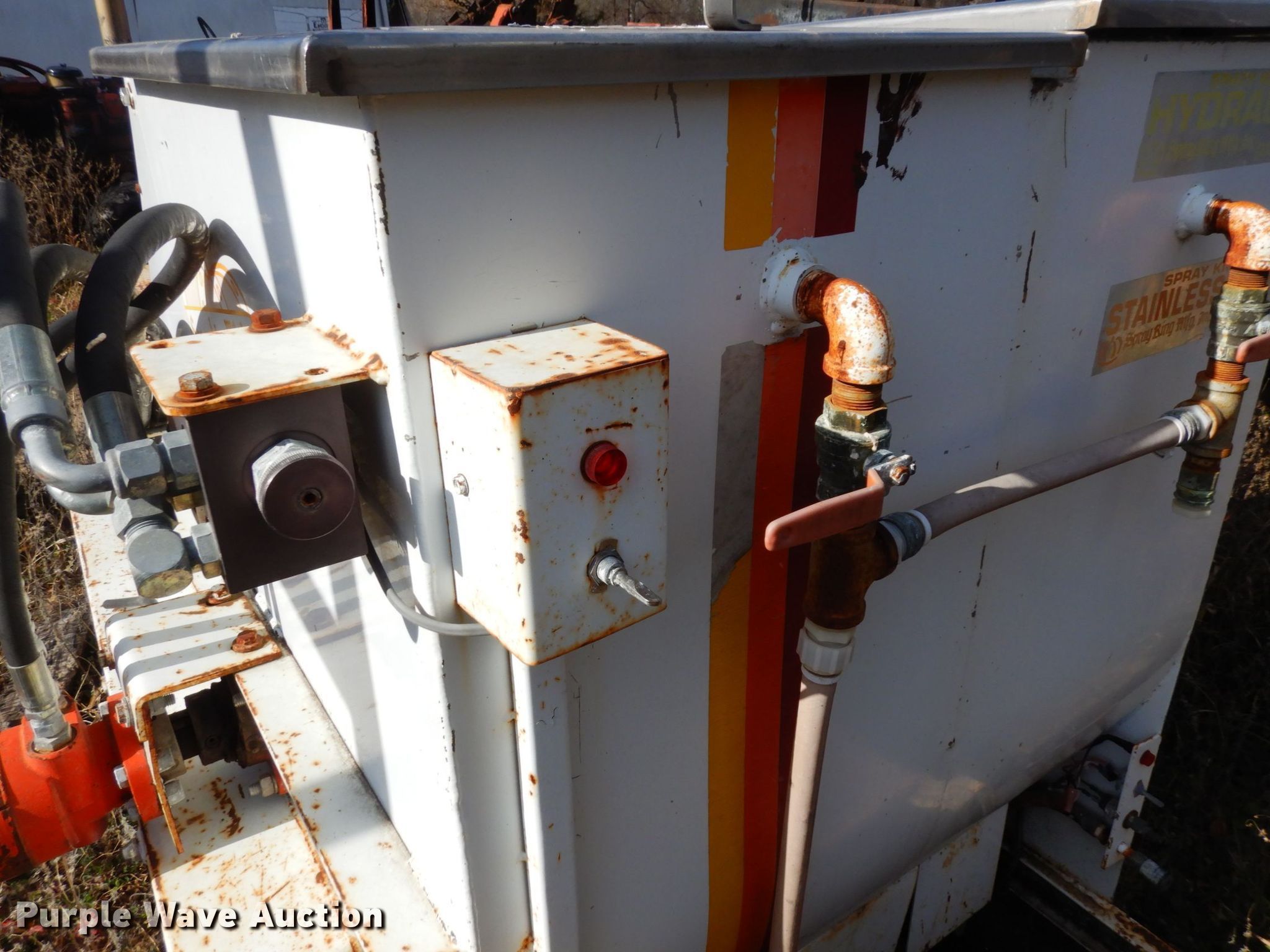 Spray King Mfg. drywall mud sprayer in Rochester, MN Item MH9269 sold