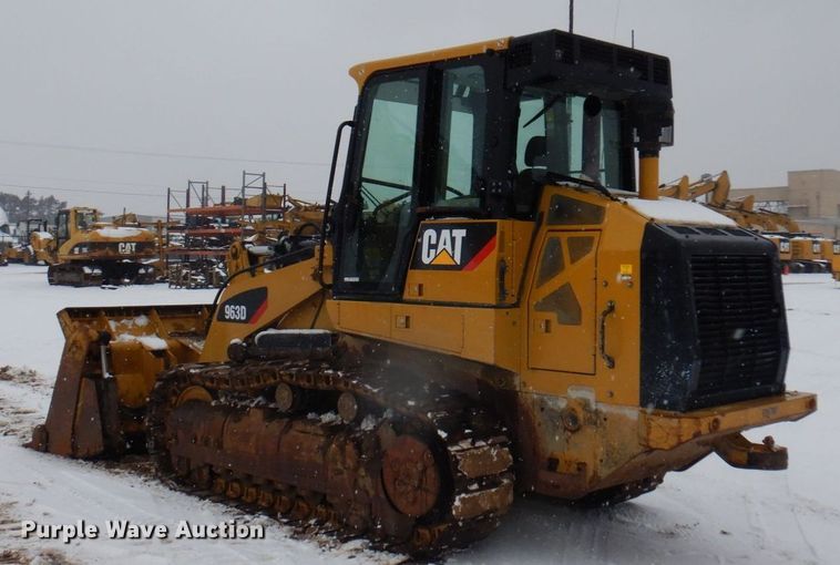image for item AF9439 2015 Caterpillar 963D  track loader
