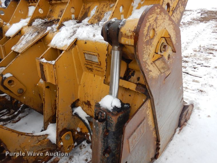 image for item AF9439 2015 Caterpillar 963D  track loader