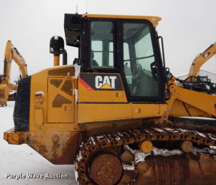image for item AF9439 2015 Caterpillar 963D  track loader