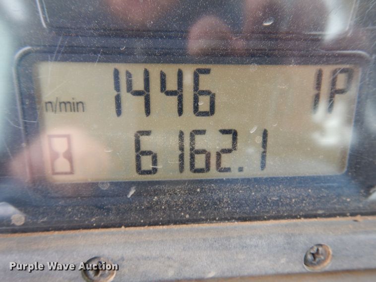 image for item AF9439 2015 Caterpillar 963D  track loader