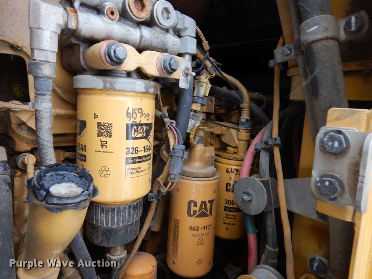 image for item AF9439 2015 Caterpillar 963D  track loader