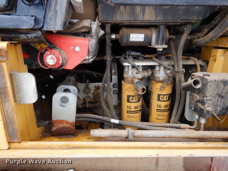 image for item AF9439 2015 Caterpillar 963D  track loader