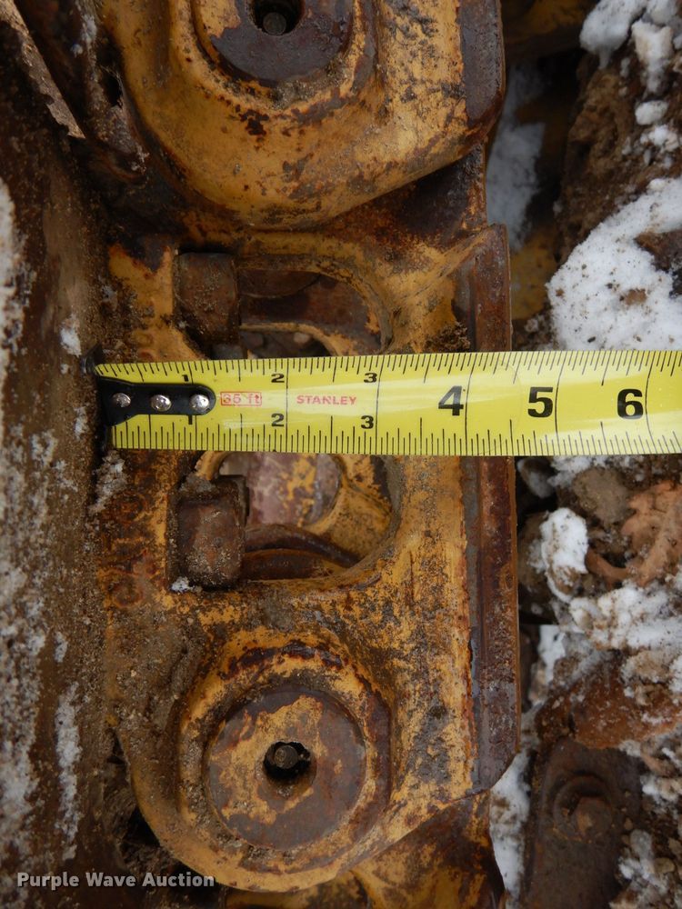 image for item AF9439 2015 Caterpillar 963D  track loader