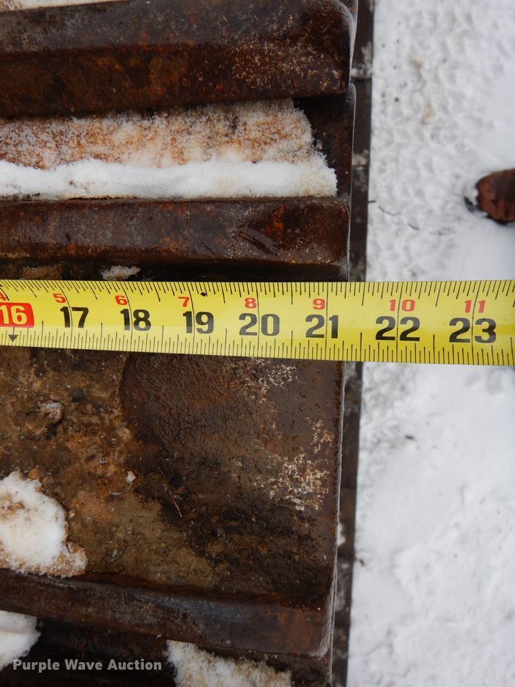 image for item AF9439 2015 Caterpillar 963D  track loader