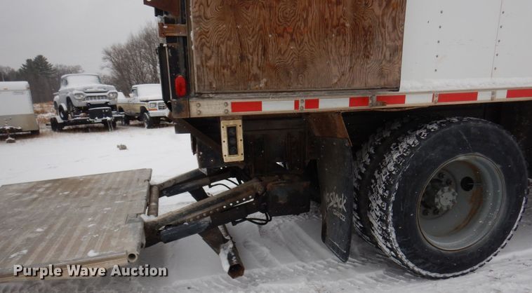 image for item AF9442 1993 International 4900  box truck