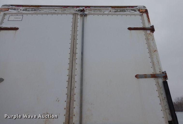 image for item AF9442 1993 International 4900  box truck