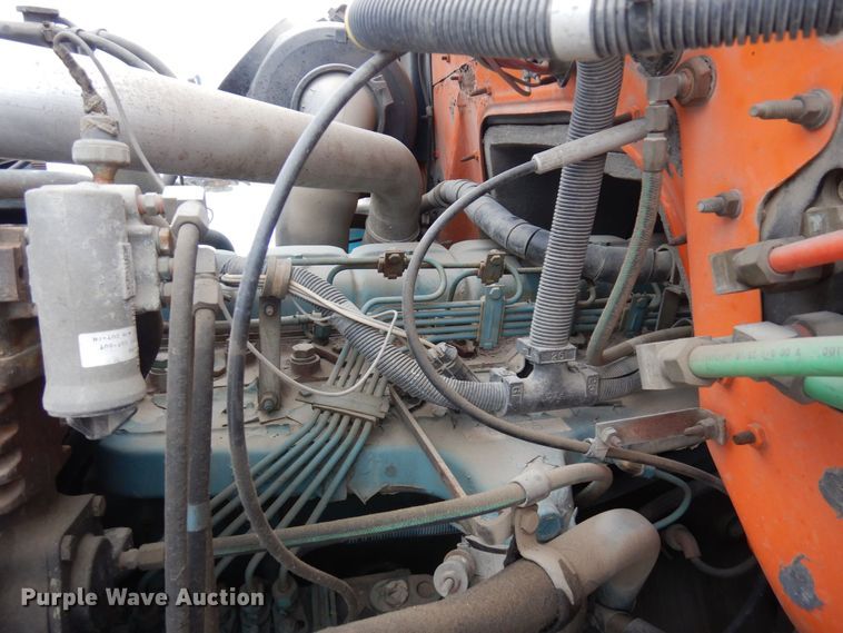 image for item AF9442 1993 International 4900  box truck