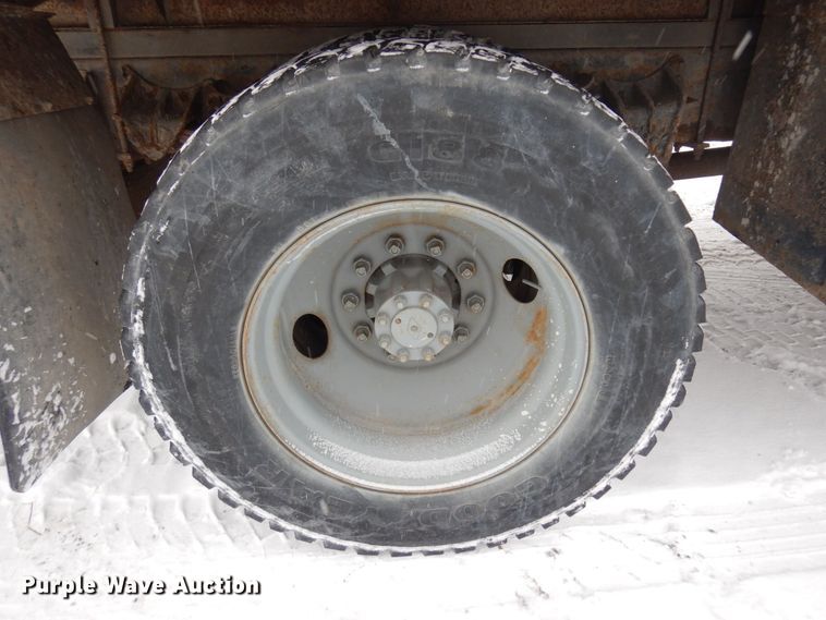 image for item AF9442 1993 International 4900  box truck