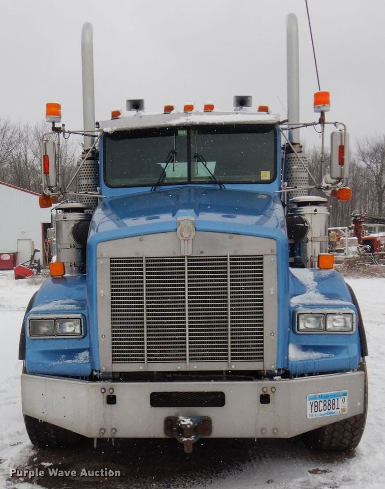 image for item AF9443 1995 Kenworth T800  water truck