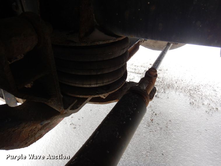 image for item AF9443 1995 Kenworth T800  water truck