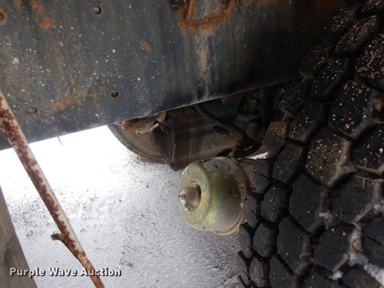 image for item AF9443 1995 Kenworth T800  water truck