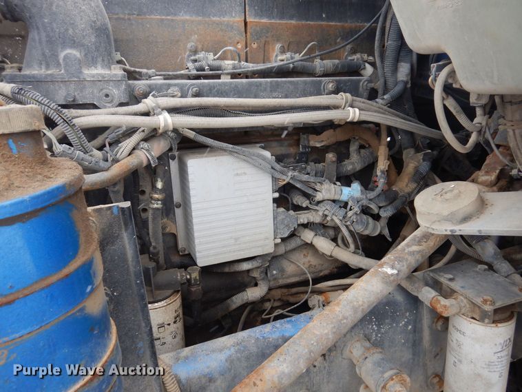 image for item AF9443 1995 Kenworth T800  water truck