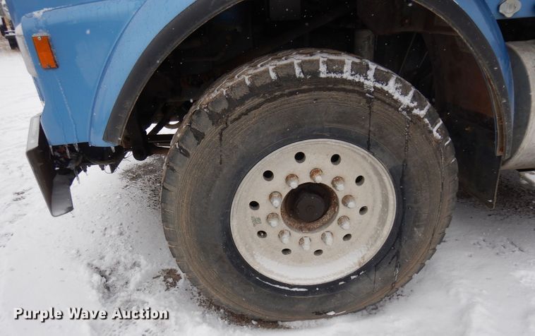 image for item AF9443 1995 Kenworth T800  water truck