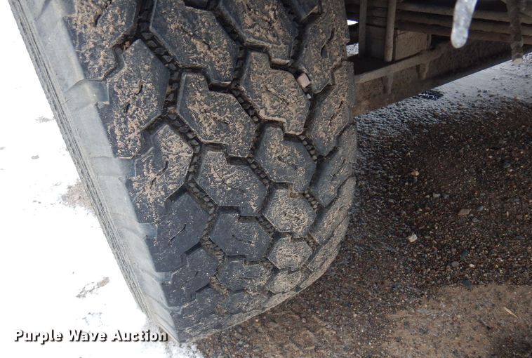 image for item AF9443 1995 Kenworth T800  water truck