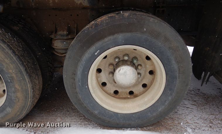 image for item AF9443 1995 Kenworth T800  water truck