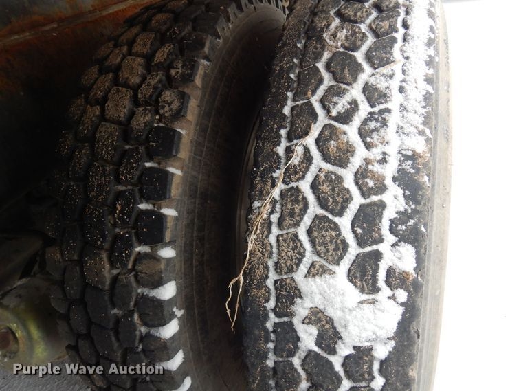 image for item AF9443 1995 Kenworth T800  water truck