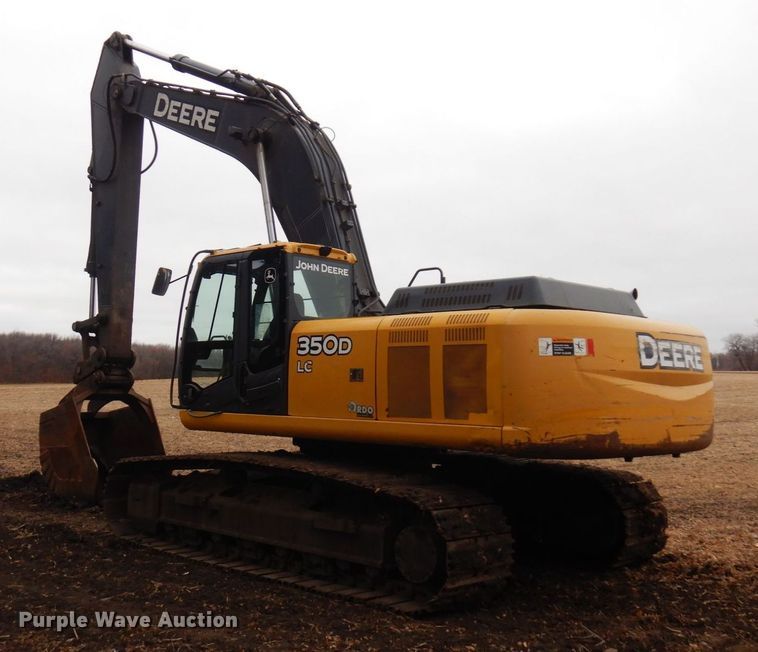 image for item AF9445 2006 John Deere 350D LC  excavator