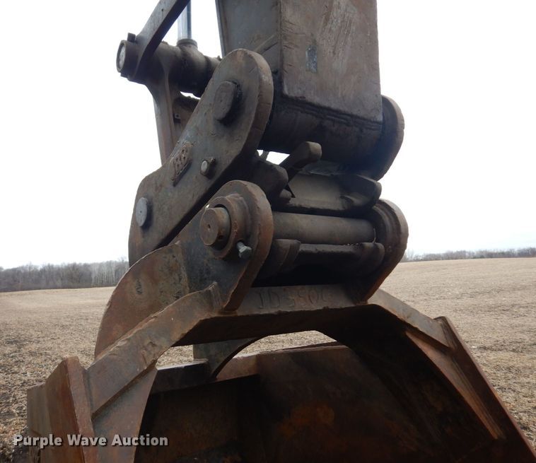 image for item AF9445 2006 John Deere 350D LC  excavator