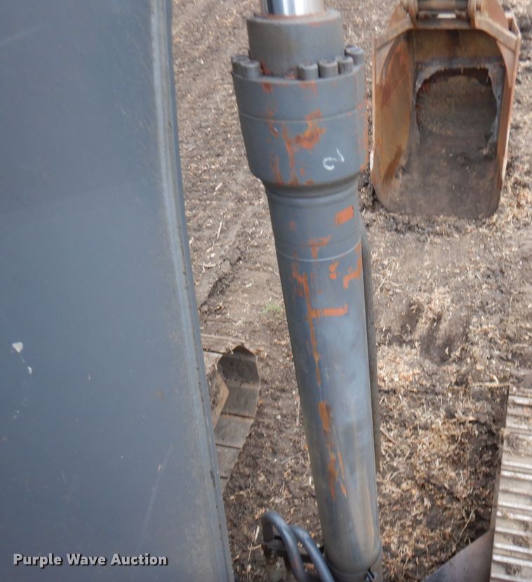 image for item AF9445 2006 John Deere 350D LC  excavator