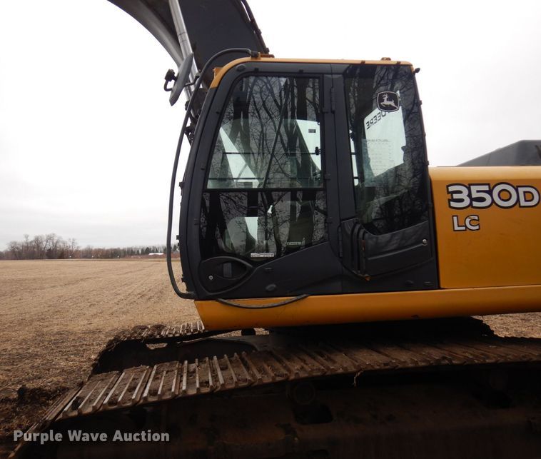 image for item AF9445 2006 John Deere 350D LC  excavator