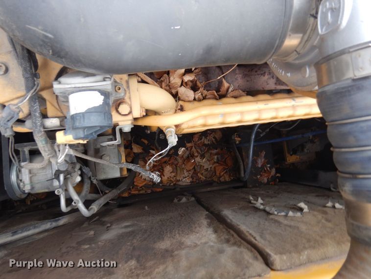 image for item AF9445 2006 John Deere 350D LC  excavator