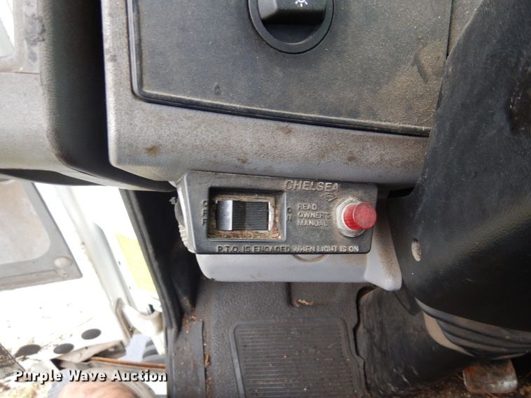 image for item AF9447 2002 Freightliner FC70  oil distributor truck