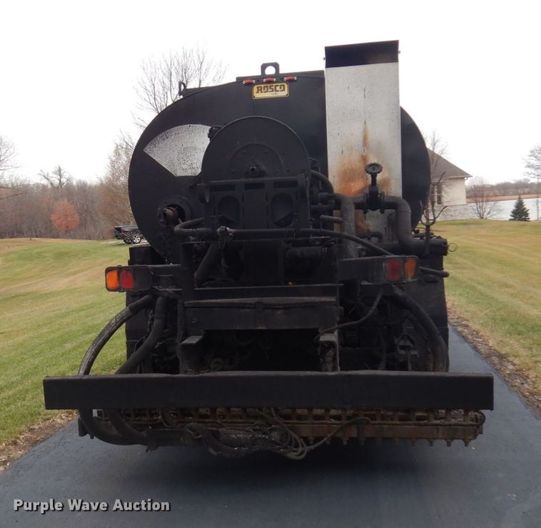 image for item AF9448 2005 Freightliner FC80  oil distributor truck