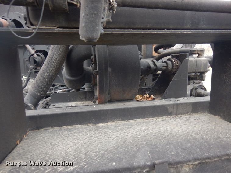 image for item AF9448 2005 Freightliner FC80  oil distributor truck