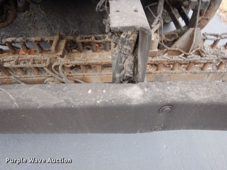 image for item AF9448 2005 Freightliner FC80  oil distributor truck