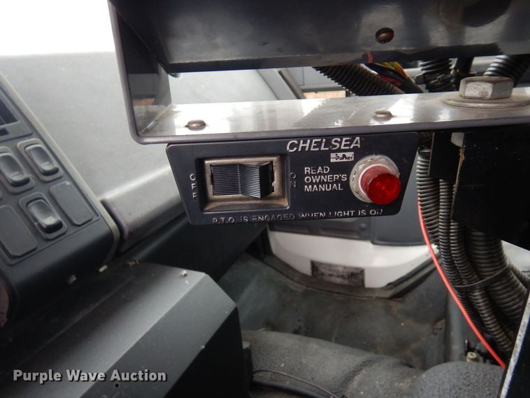 image for item AF9448 2005 Freightliner FC80  oil distributor truck