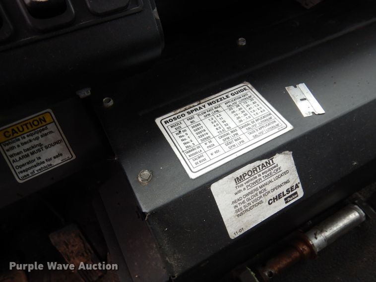 image for item AF9448 2005 Freightliner FC80  oil distributor truck