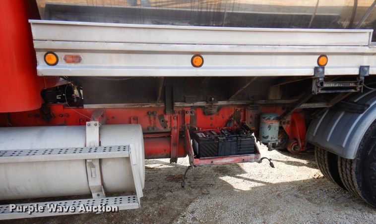 image for item AF9469 1995 Freightliner FLD  water truck