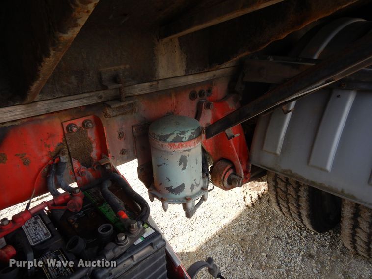 image for item AF9469 1995 Freightliner FLD  water truck