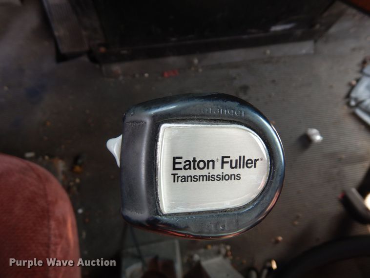 image for item AF9469 1995 Freightliner FLD  water truck