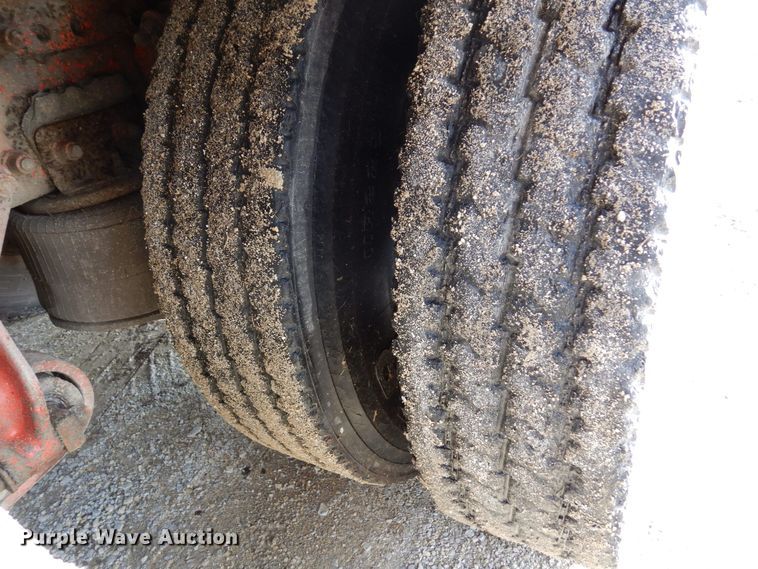 image for item AF9469 1995 Freightliner FLD  water truck