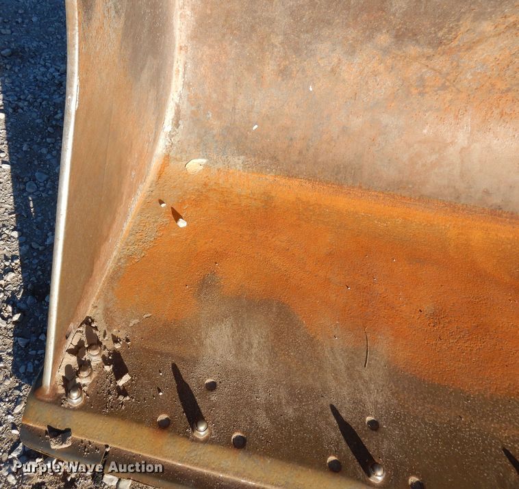 image for item DF8216 2005 John Deere 644J  wheel loader