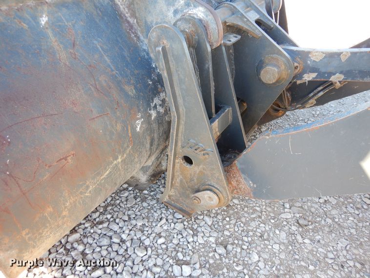 image for item DF8216 2005 John Deere 644J  wheel loader