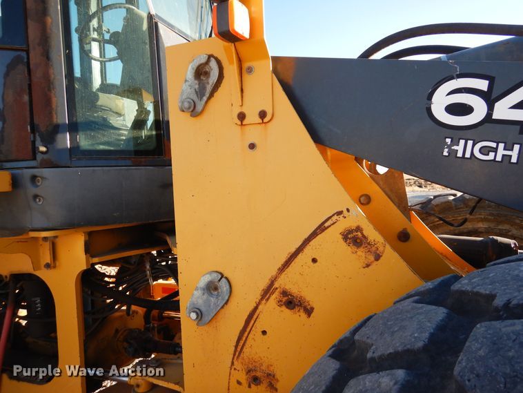 image for item DF8216 2005 John Deere 644J  wheel loader