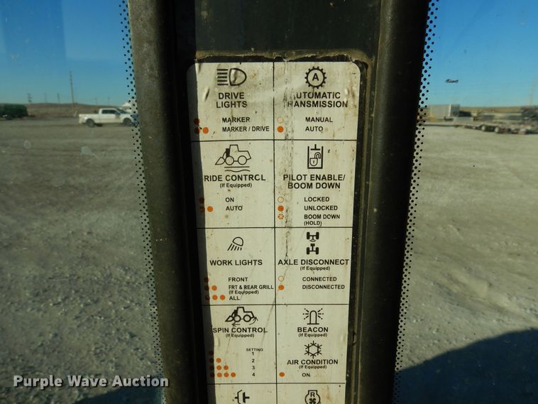 image for item DF8216 2005 John Deere 644J  wheel loader