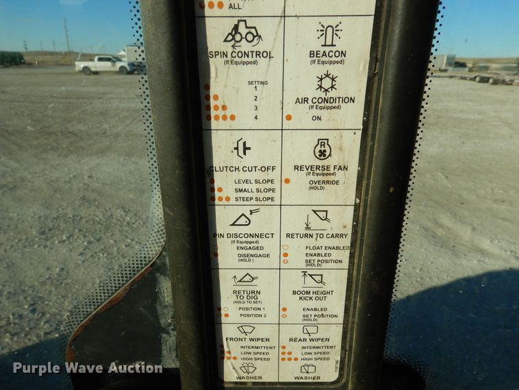 image for item DF8216 2005 John Deere 644J  wheel loader