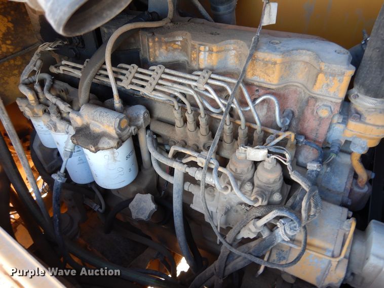 image for item DF8216 2005 John Deere 644J  wheel loader