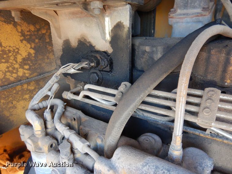 image for item DF8216 2005 John Deere 644J  wheel loader