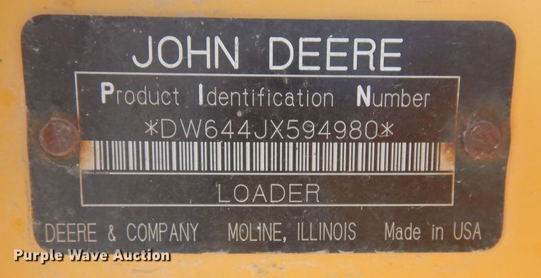 image for item DF8216 2005 John Deere 644J  wheel loader