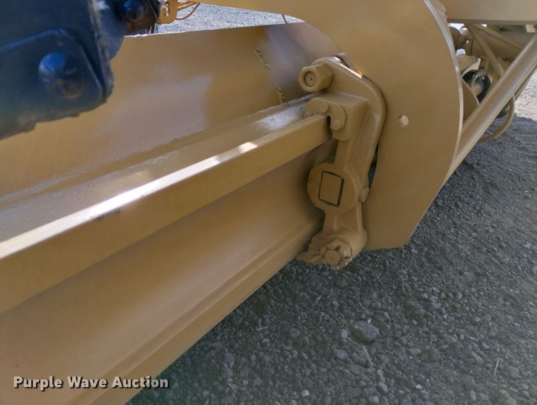 image for item DF8221 1993 Caterpillar 12G  motor grader