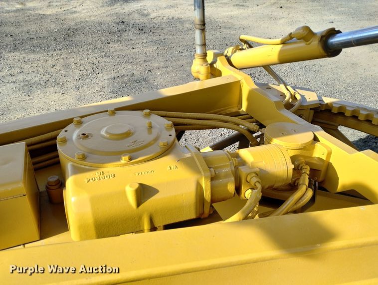 image for item DF8221 1993 Caterpillar 12G  motor grader