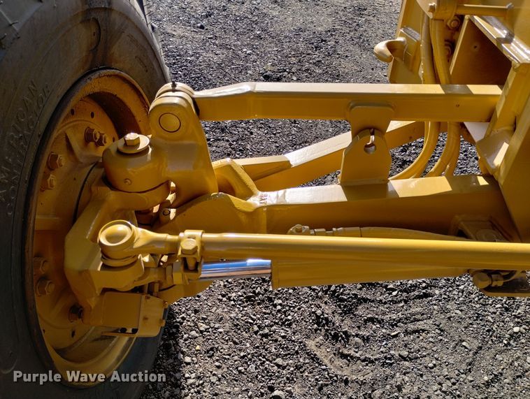 image for item DF8221 1993 Caterpillar 12G  motor grader