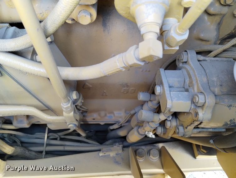 image for item DF8221 1993 Caterpillar 12G  motor grader