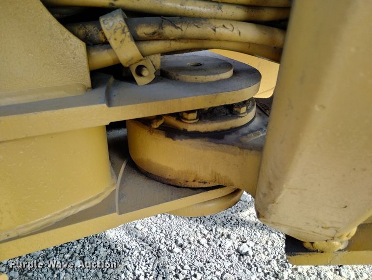 image for item DF8221 1993 Caterpillar 12G  motor grader